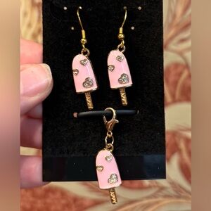 New 3pc set Pink Popsicle Earrings with bling hearts gold w matching charm